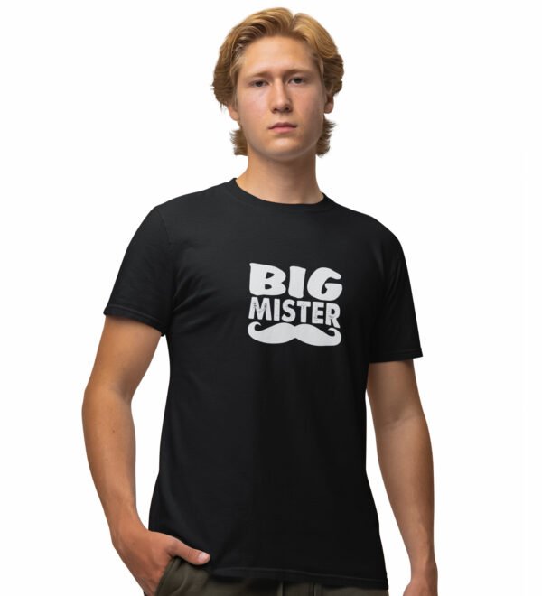 Big Mister Regular fit Half Slevees Round Neck Pure Cotton Black Tshirt For Men