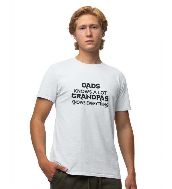 Grandpas Knows Everything White Round Neck Cotton Half Sleeved Men's T-Shirt with Printed Graphics