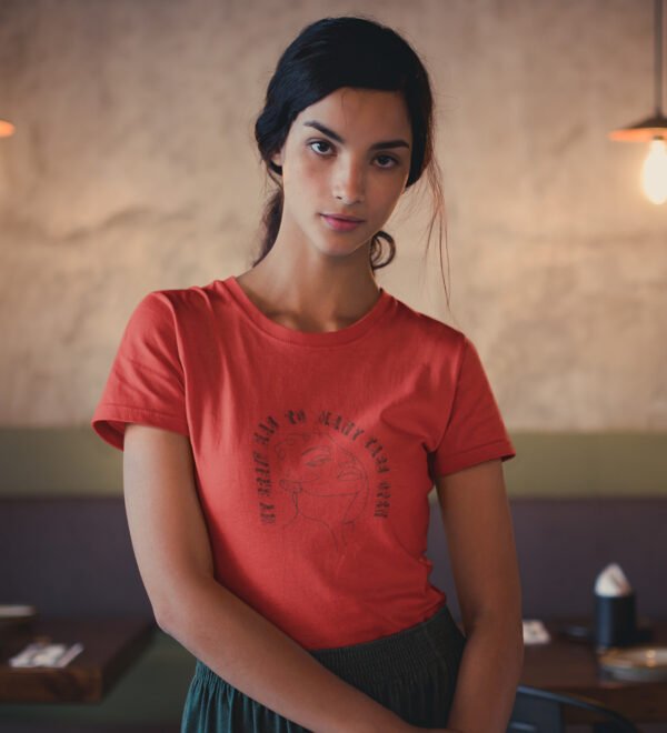 Many Tabs Open Red Round Neck Cotton Half Sleeved Women's T-Shirt with Printed Graphics - Image 2